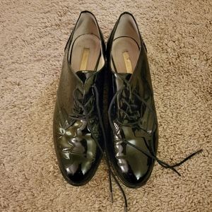 Louise et Cie, patent leather shoes with heel